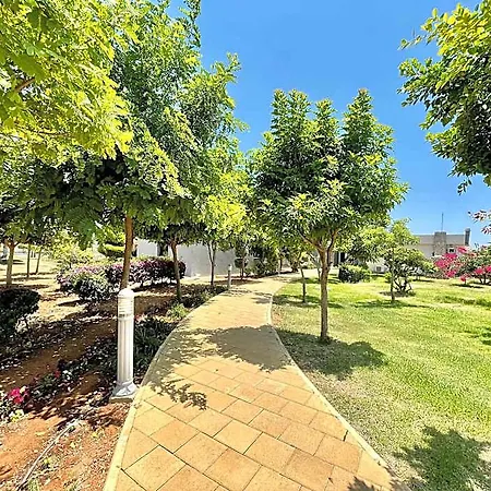 Peaceful Run-a-way By The Hotel 5*