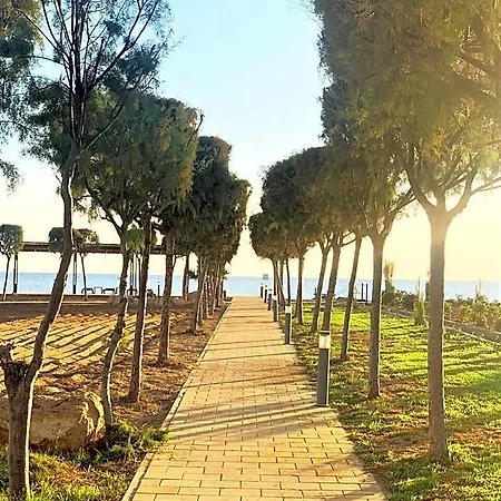 Peaceful Run-a-way By The 5* Vokolidha